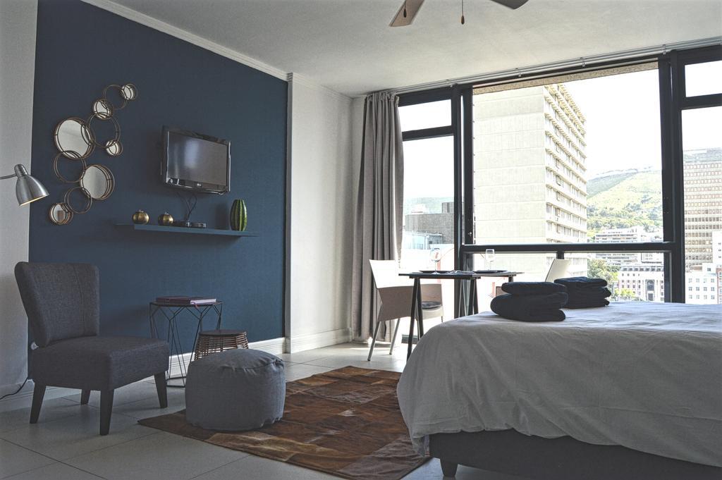 Urban Oasis At The Four Seasons Apartment Cape Town Exterior photo