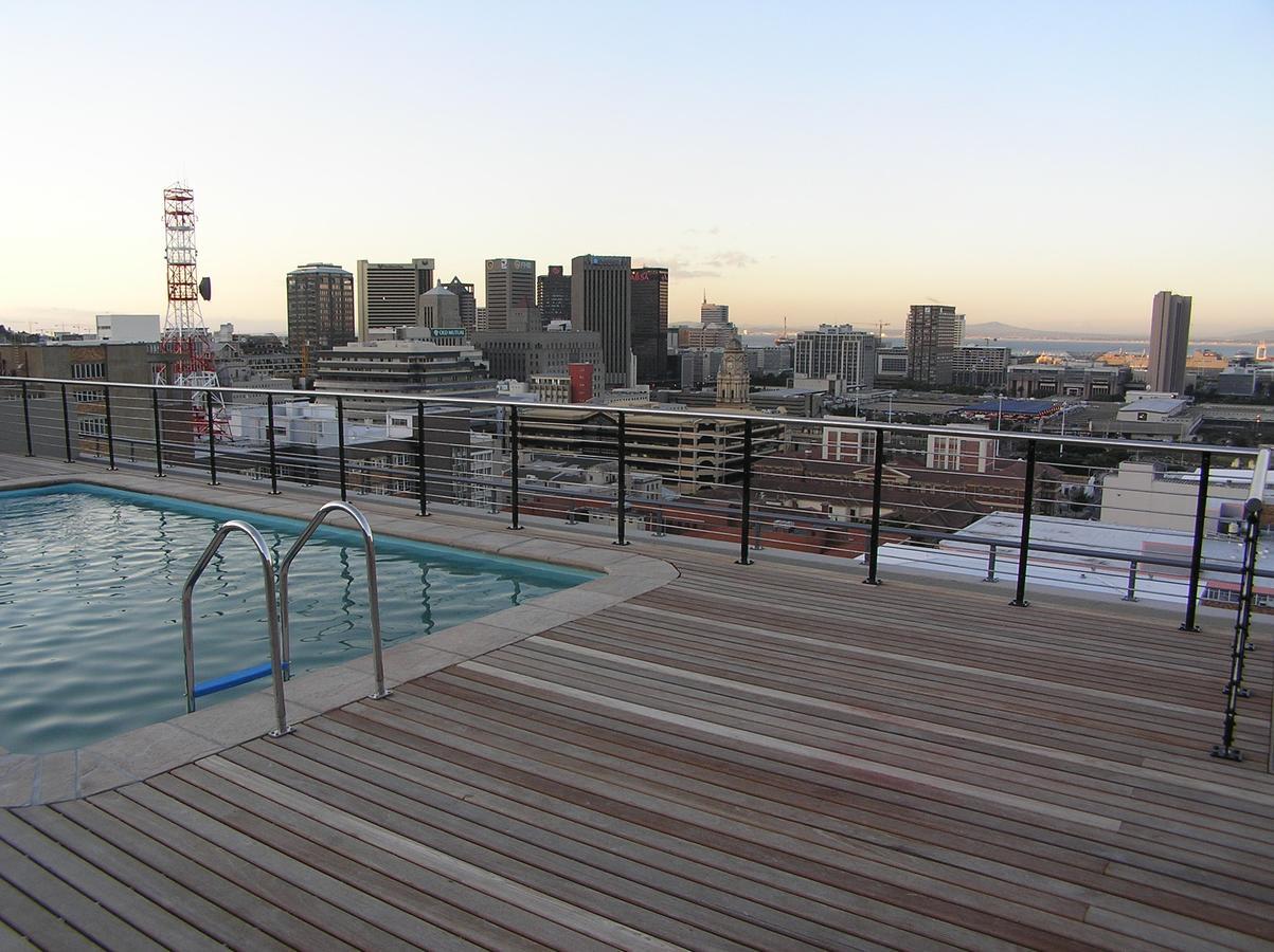 Urban Oasis At The Four Seasons Apartment Cape Town Exterior photo